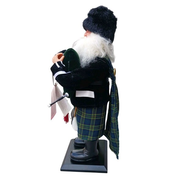 NEW St. Nicholas Square Scottish Santa Bag Piper Figure Tabletop 18" Figurine - Picture 4 of 5